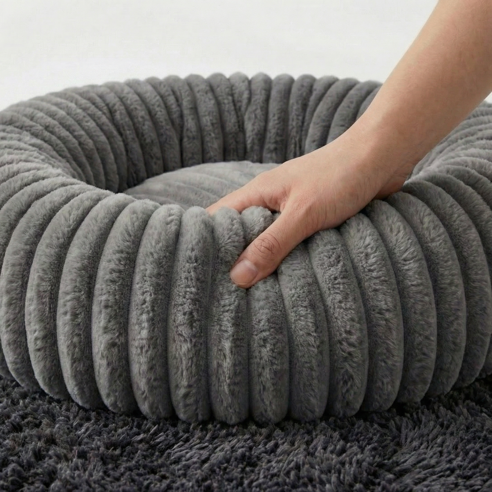 Remzyy™ Pheromone-Calming Dog Bed